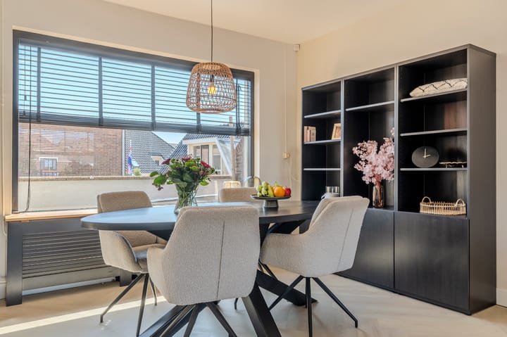 Foto 16 van Elleboogstraat 17