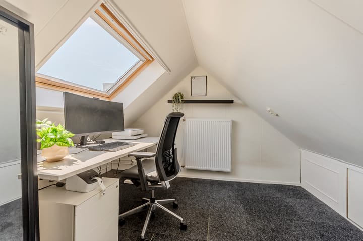 Foto 32 van Elleboogstraat 17