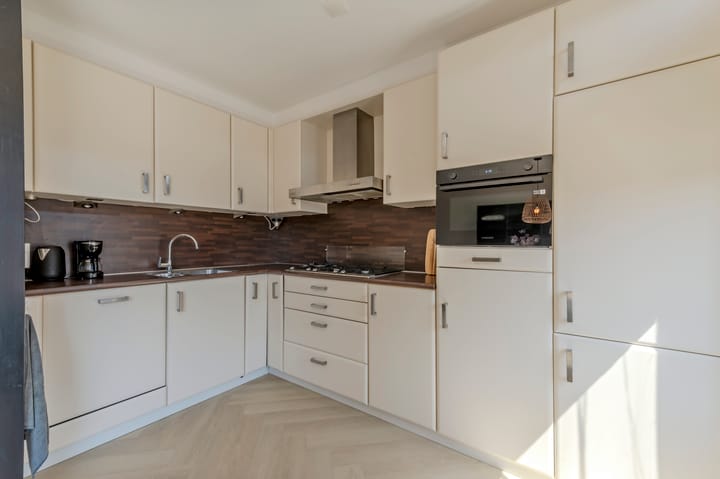 Foto 19 van Elleboogstraat 17