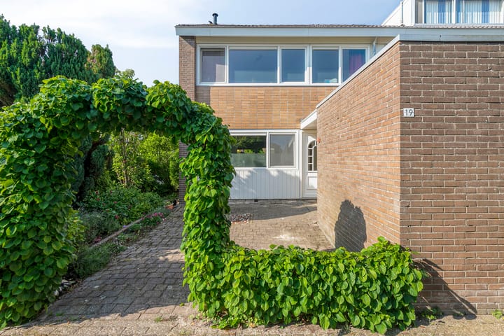 Foto 7 van Waterhoenhof 19