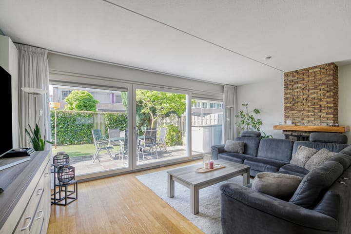 Foto 14 van Waterhoenhof 19