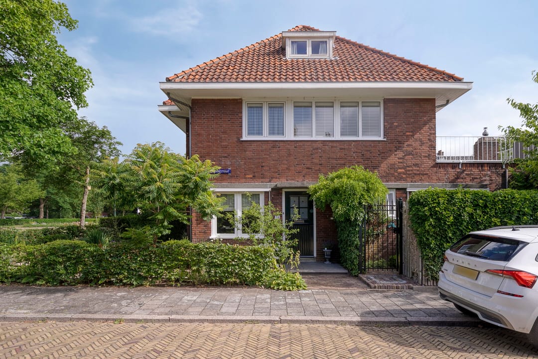 Foto 1 van Bisschop Bottemannestraat 78