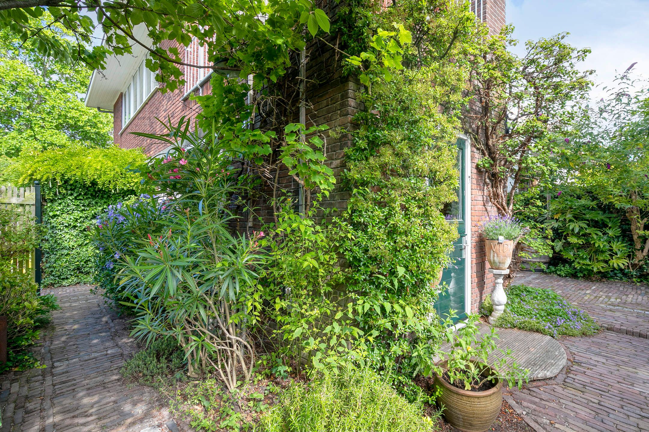 Foto 51 van Bisschop Bottemannestraat 78