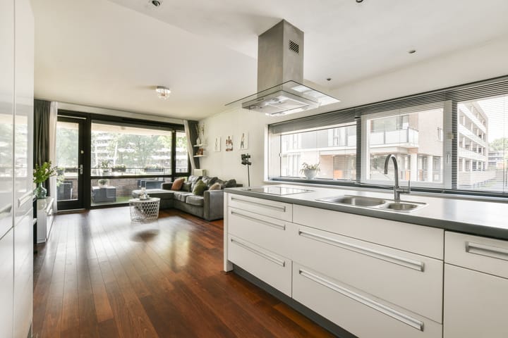 Foto 7 van Glitterstraat 102