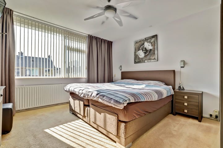 Foto 15 van Couperusstraat 31