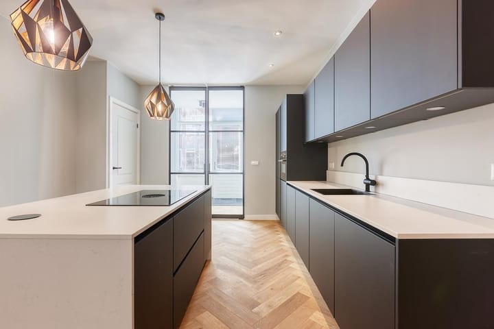 Foto 5 van Perenstraat 321