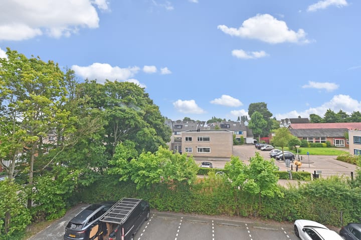 Foto 44 van Burgemeester Hendrixstraat 41