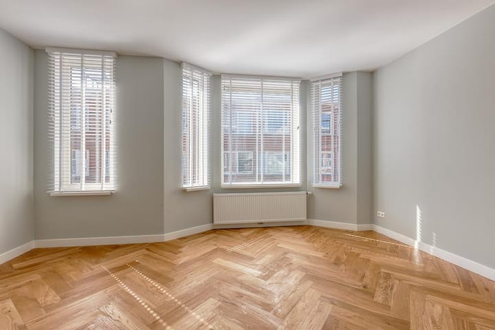 Foto 13 van Perenstraat 321