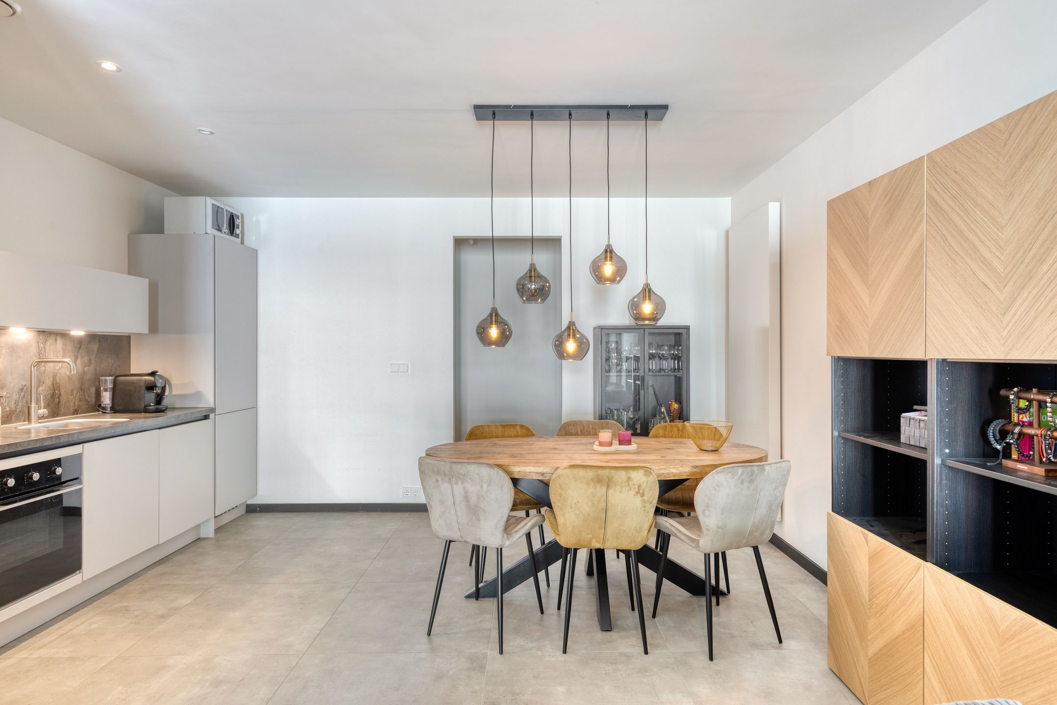 Foto 9 van Leenderweg 55-A