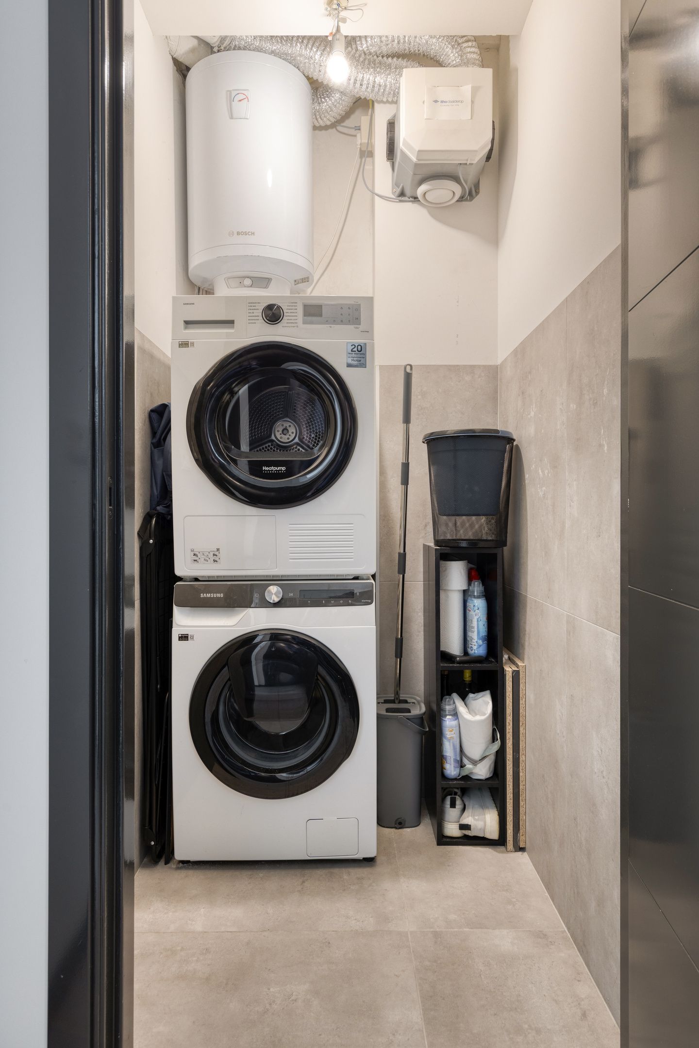 Foto 15 van Leenderweg 55-A