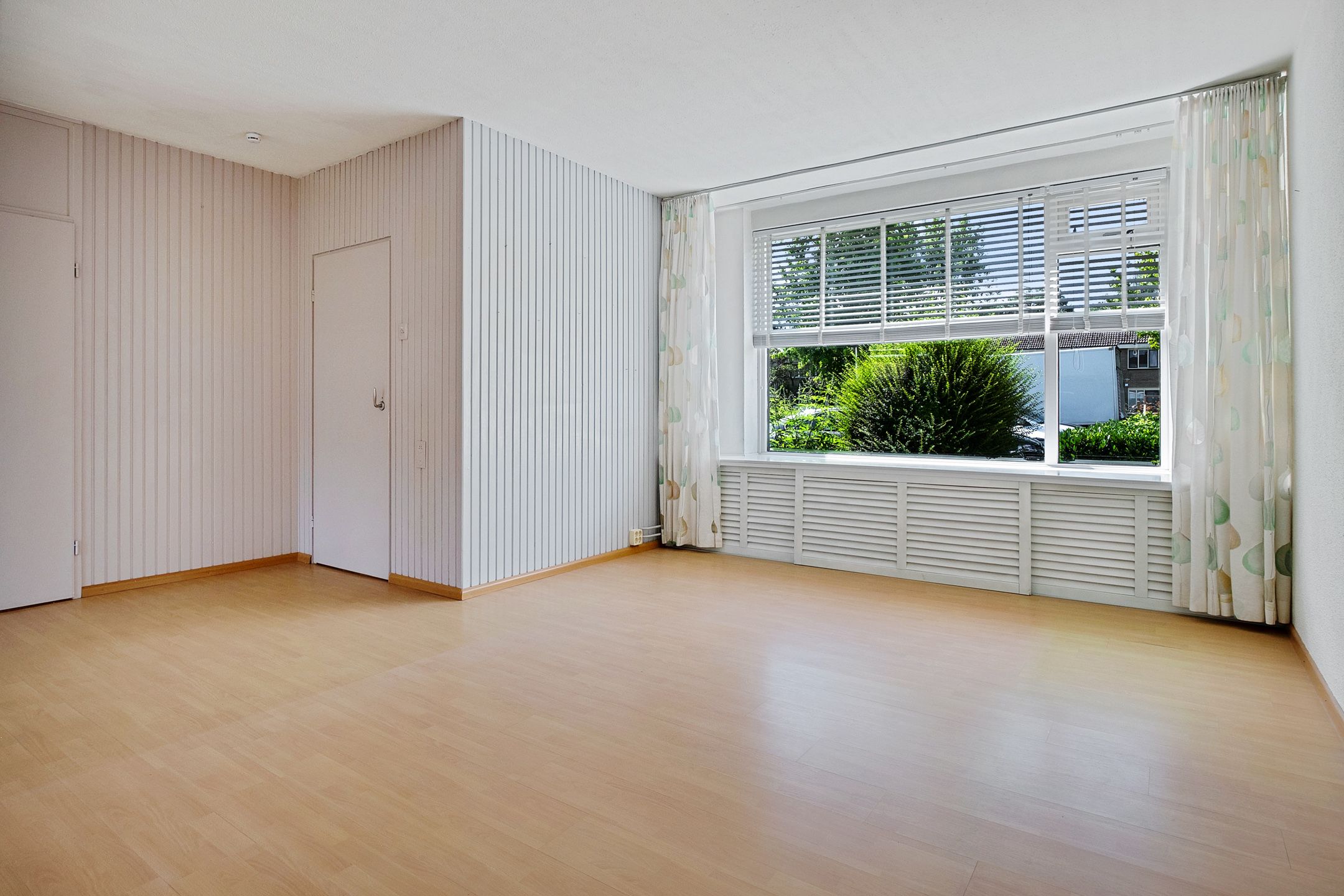 Photo 12 of J.C. Bloemstraat 20