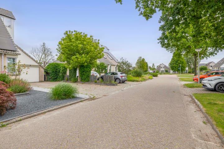 Foto 42 van Patrijsweg 1