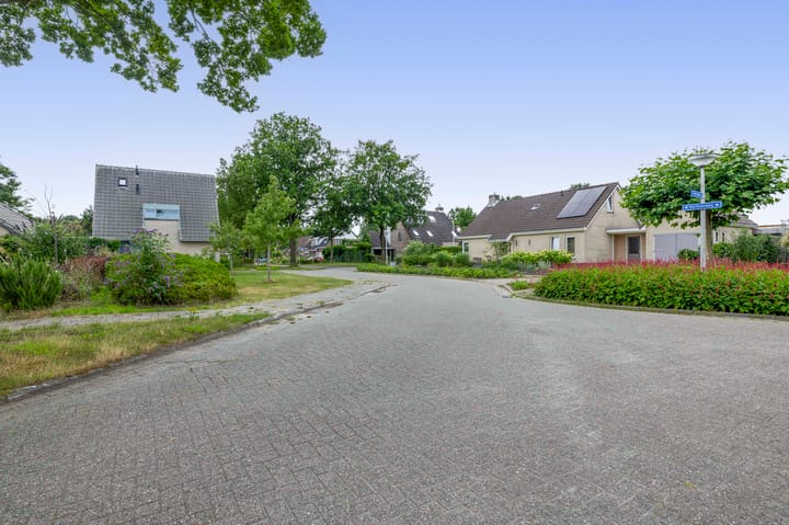 Foto 43 van Patrijsweg 1