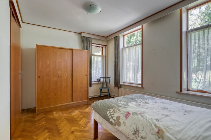 Foto 19 van Molenstraat 18