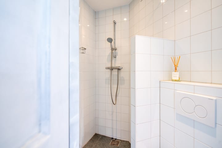 Foto 24 van Lijnbaansgracht 66-2