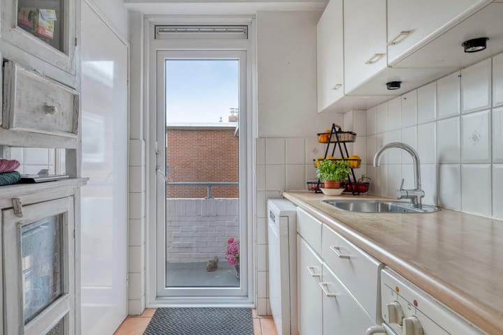 Foto 18 van Van Iddekingeweg 73