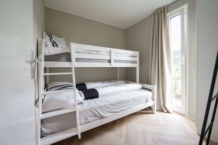 Foto 17 van Eendenparkweg 33-27