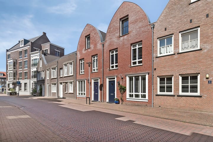 Foto 34 van J. Reyneke van Stuwestraat 9