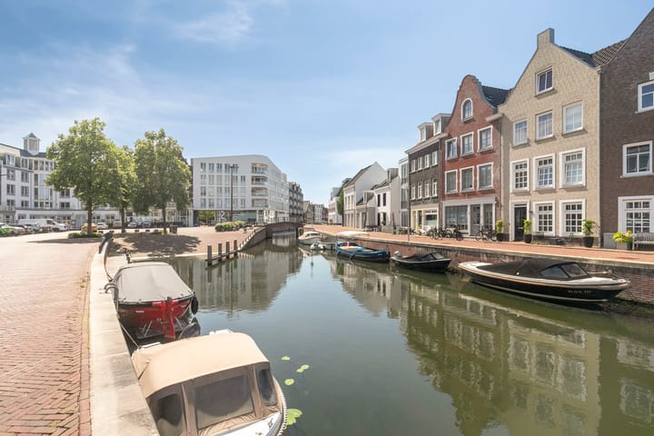 Foto 37 van J. Reyneke van Stuwestraat 9