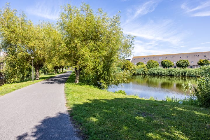 Foto 30 van Albert Schweitzerlaan 29