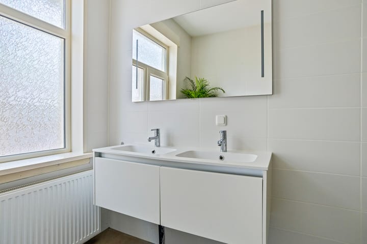 Foto 28 van Helper Brink 57