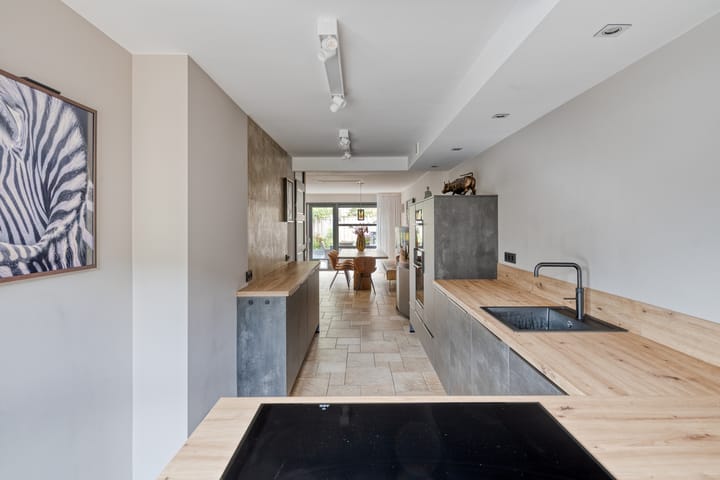 Foto 3 van Breitnerhof 86