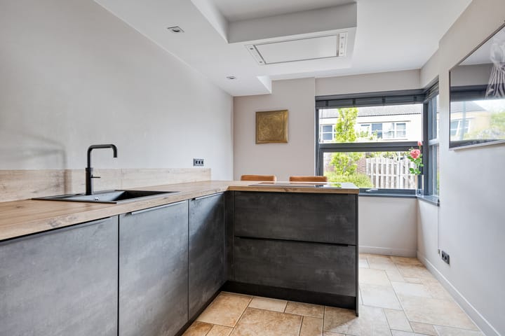 Foto 12 van Breitnerhof 86