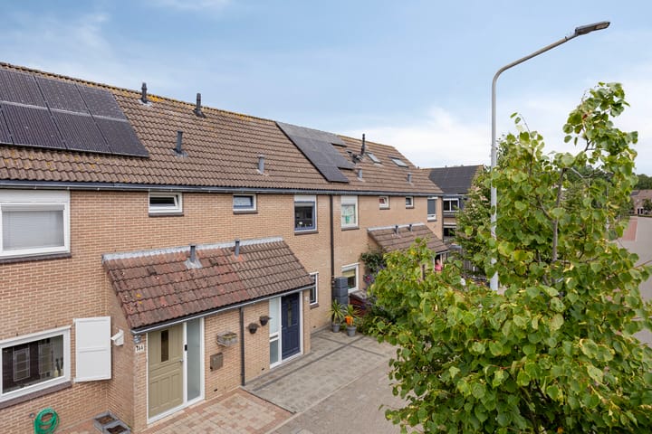 Photo 7 of Rolklaver 146