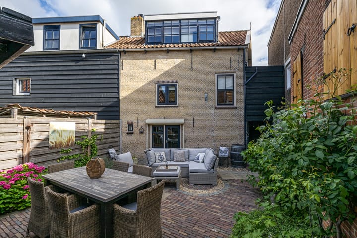 Foto 2 van Spuistraat 50