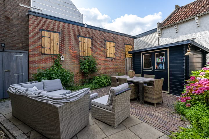 Photo 31 of Spuistraat 50