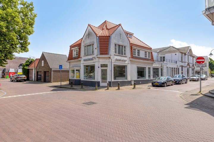 Klaaskampen 7, Laren (NH)