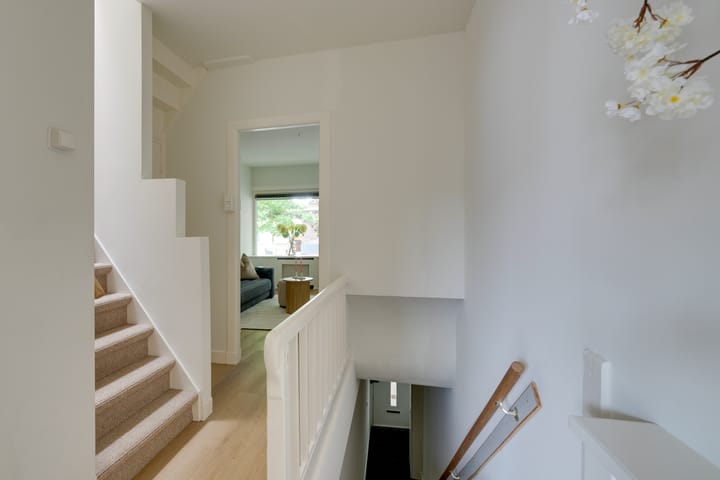 Photo 9 of Westerstraat 76-B