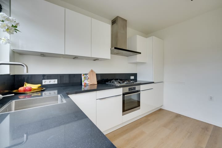 Photo 14 of Westerstraat 76-B