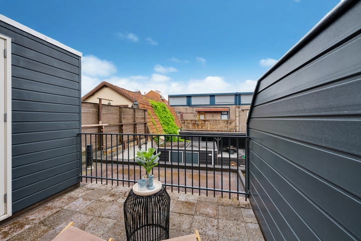 Photo 18 of Westerstraat 76-B