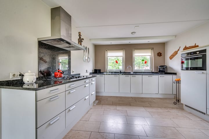 Foto 24 van Watermunt 144