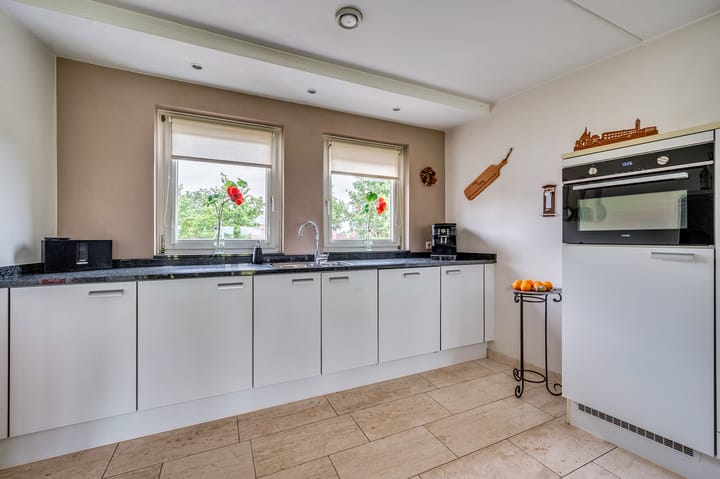 Foto 25 van Watermunt 144