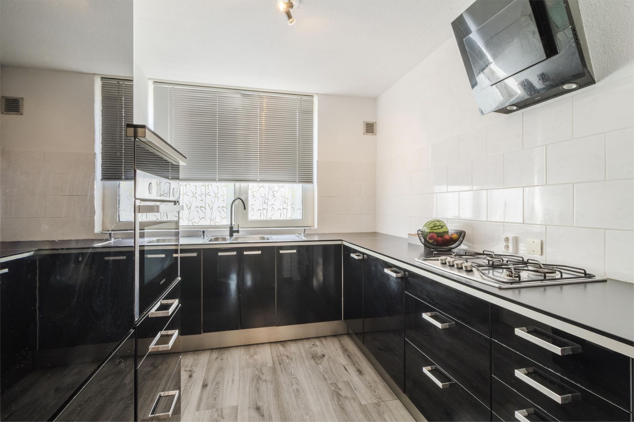 Foto 12 van Suze Groeneweg-erf 374