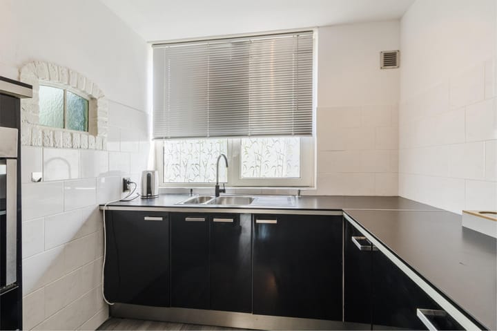 Photo 13 of Suze Groeneweg-erf 374