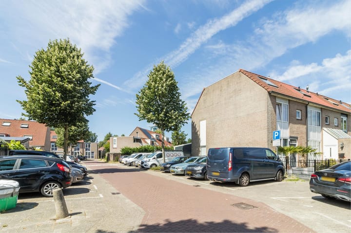 Photo 42 of Suze Groeneweg-erf 374