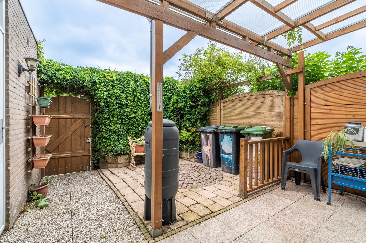 Foto 40 van Zuiderkroon 23