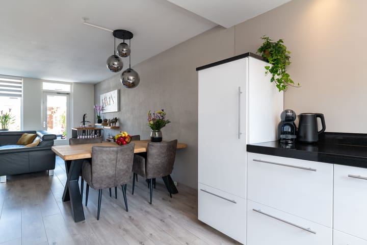 Photo 8 of Hackfortstraat 6