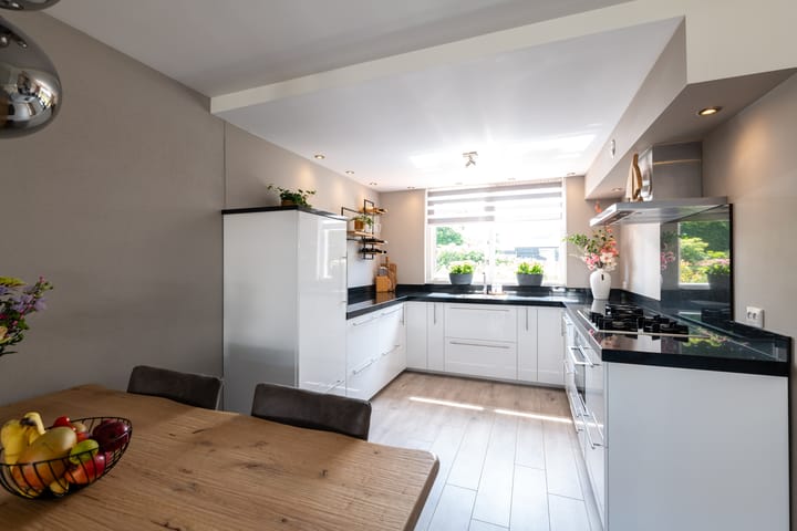 Photo 9 of Hackfortstraat 6