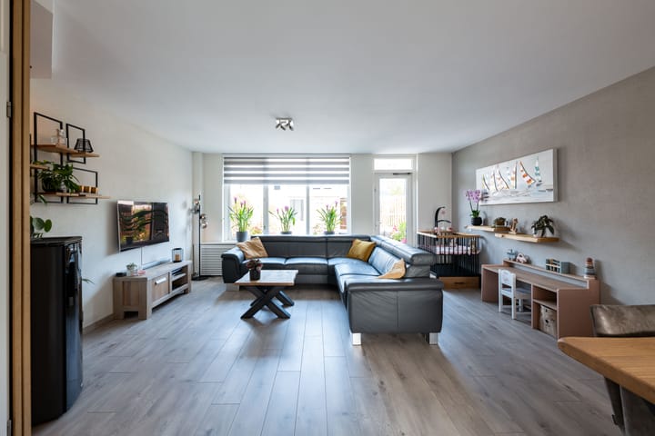 Photo 10 of Hackfortstraat 6