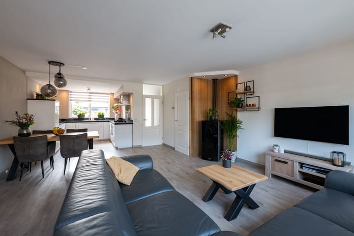 Photo 11 of Hackfortstraat 6