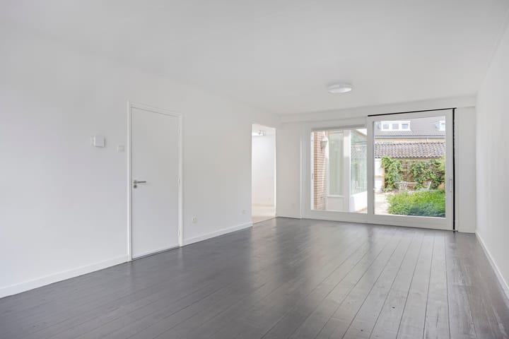 Foto 6 van Lijsterbesstraat 28