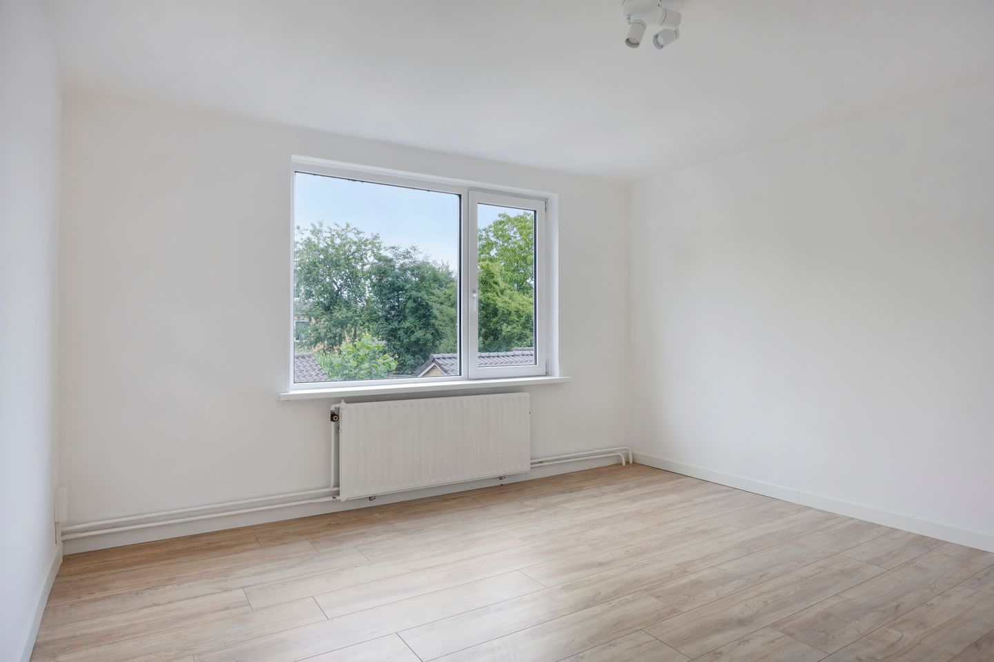 Foto 14 van Lijsterbesstraat 28