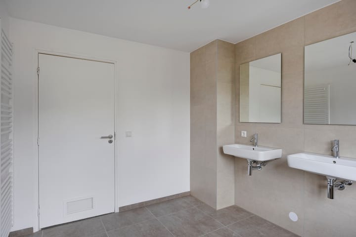 Foto 19 van Lijsterbesstraat 28