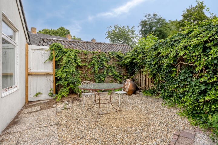 Foto 30 van Lijsterbesstraat 28