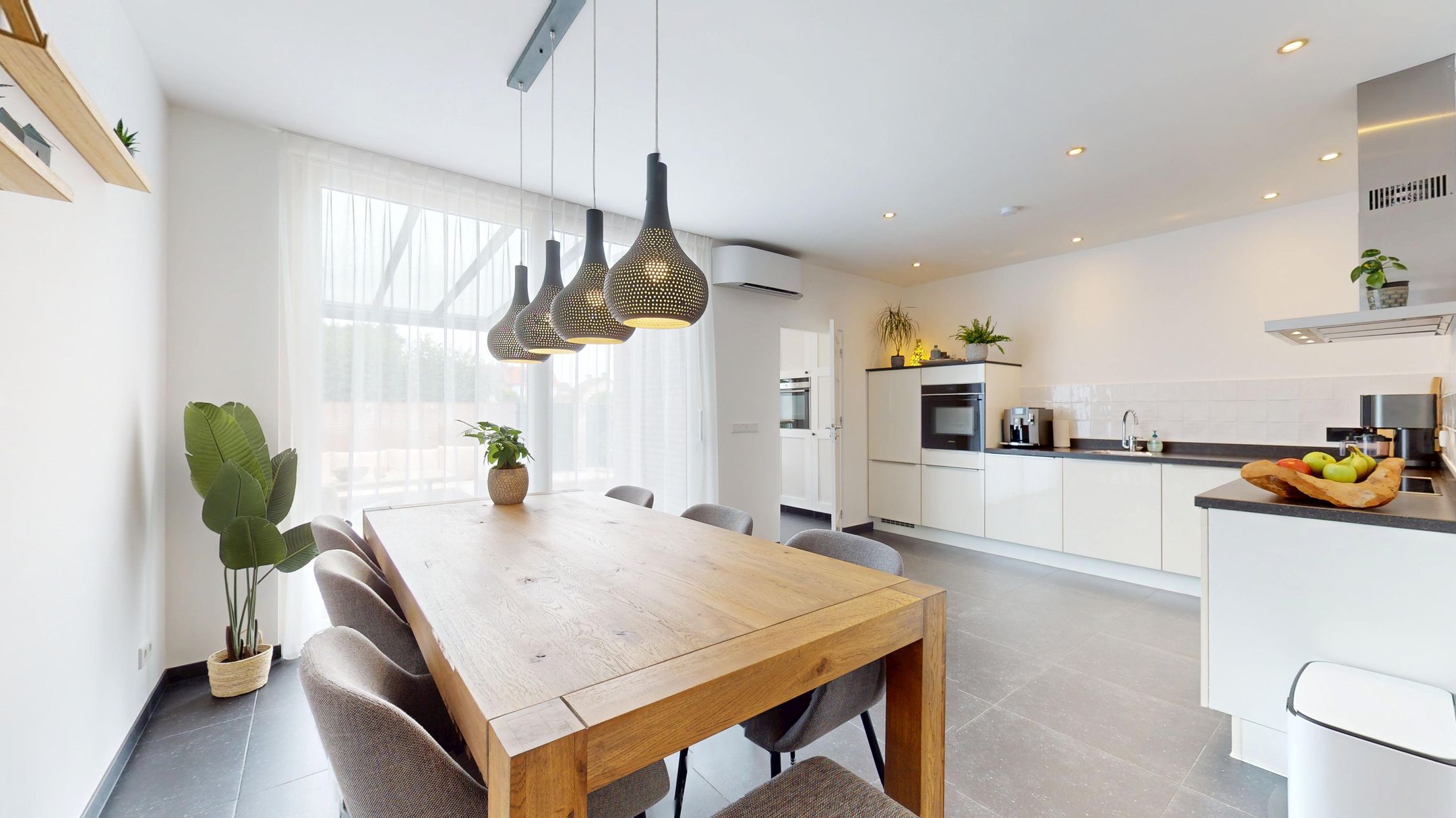 Foto 12 van Barbarastraat 9