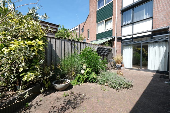 Foto 30 van Catharinadaal 100